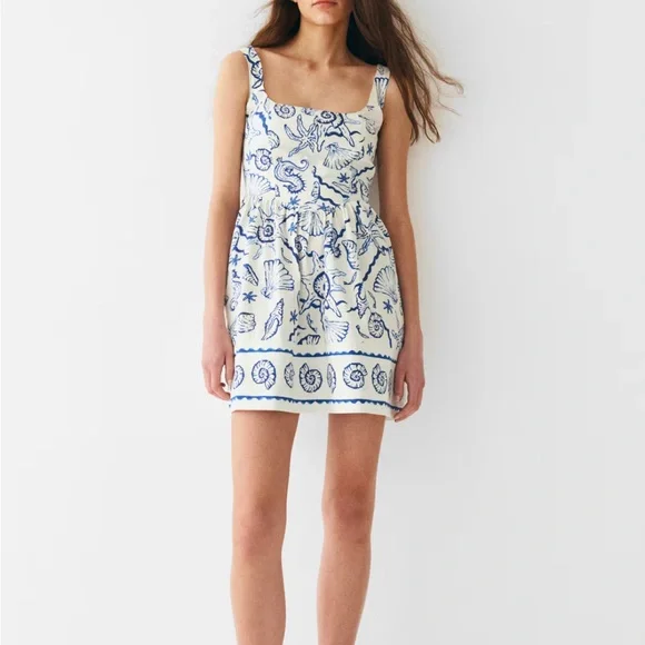 H&M Seashell Dress with Flared Skirt Size Small NWT NEW - Picture 3 of 12